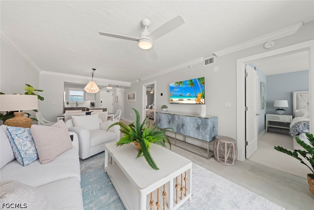 250 Estero BLVD 302