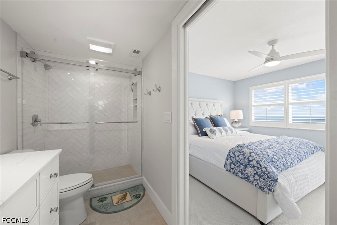 250 Estero BLVD 302