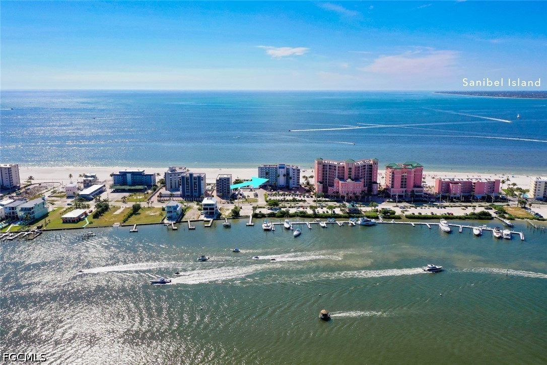 250 Estero BLVD 302