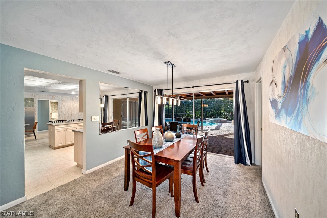 5104 Fairfield DR