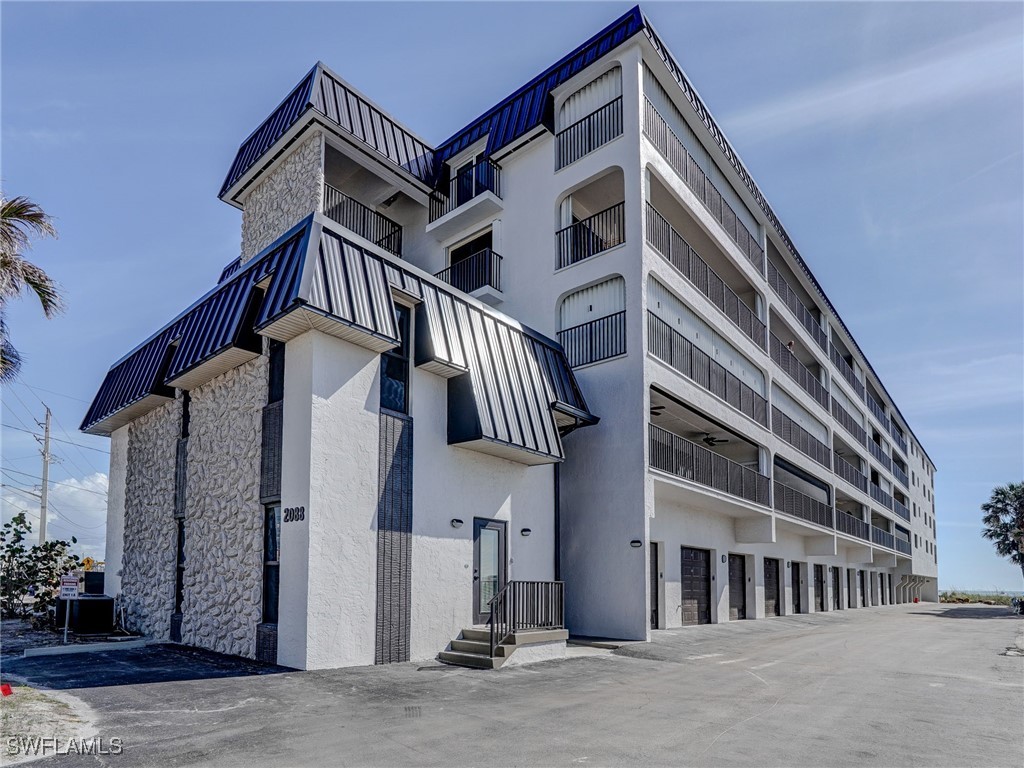 2088 Estero BLVD 3F