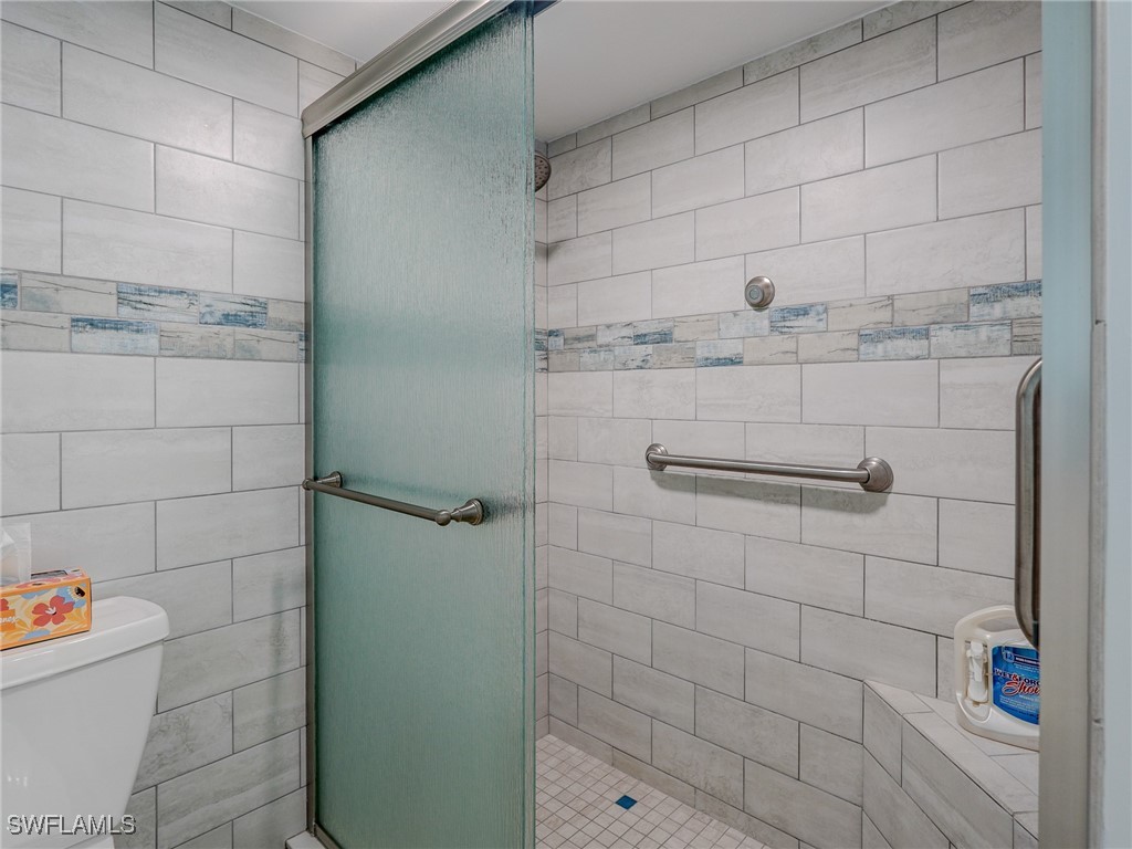 2088 Estero BLVD 3F