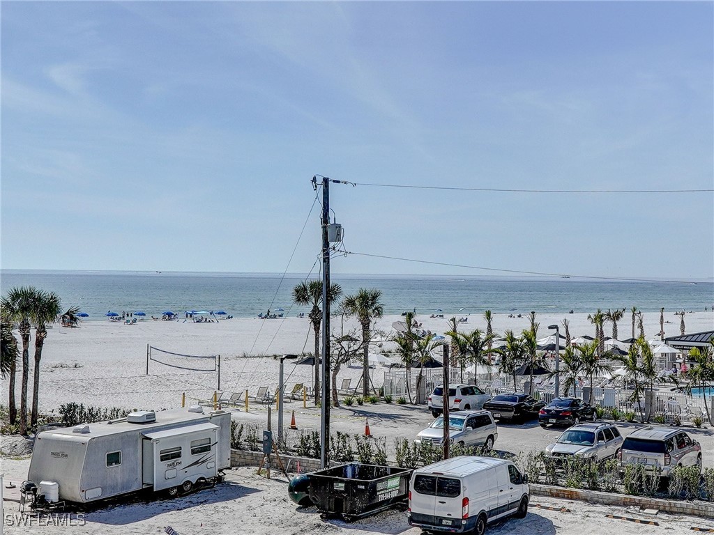 2088 Estero BLVD 3F