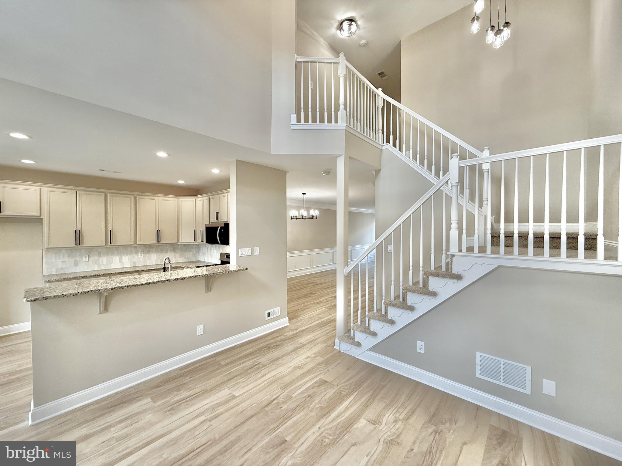 15 Kingswood Ct