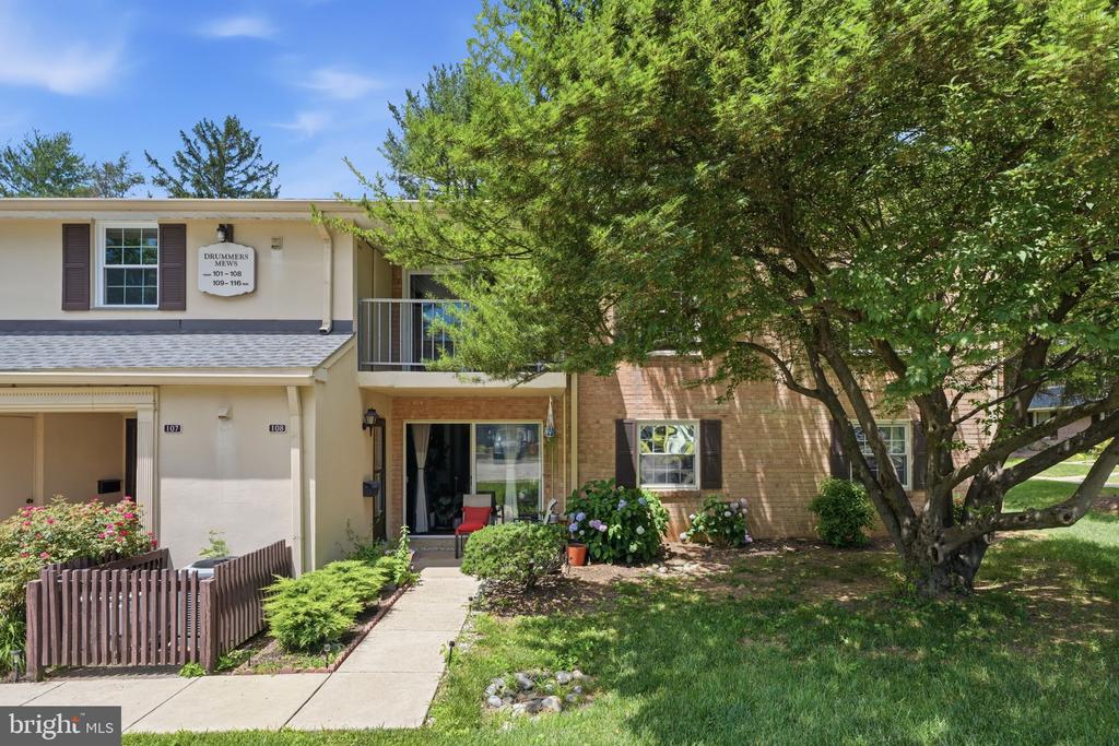 107 OLD FORGE CROSSING 107