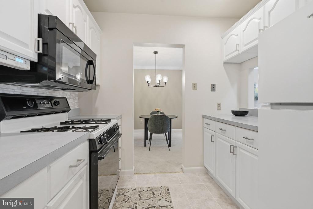 107 OLD FORGE CROSSING 107