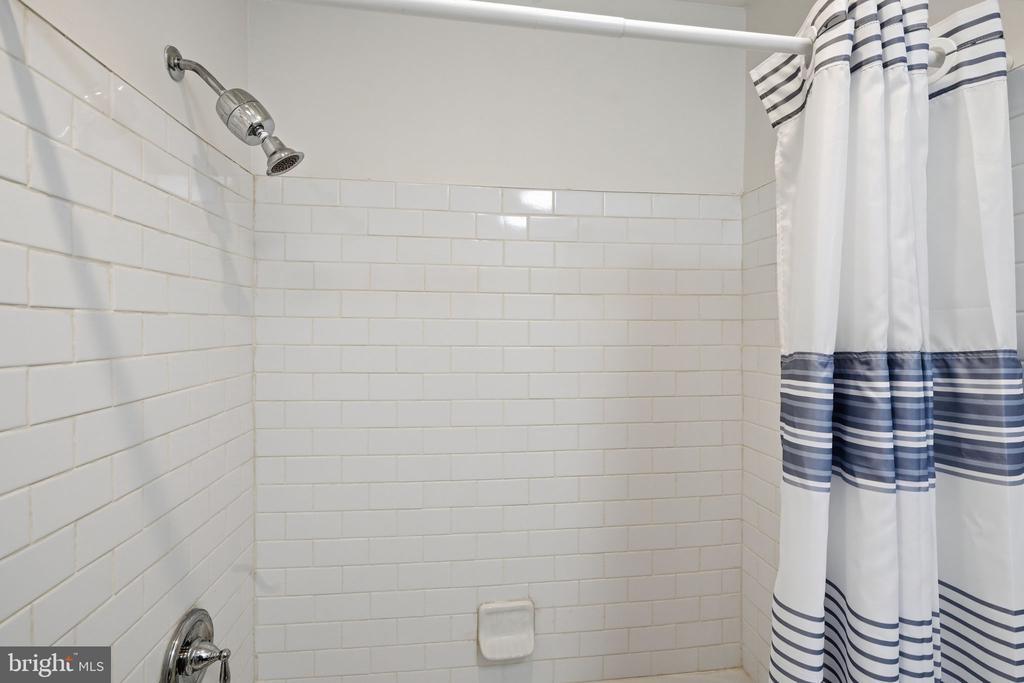 107 OLD FORGE CROSSING 107