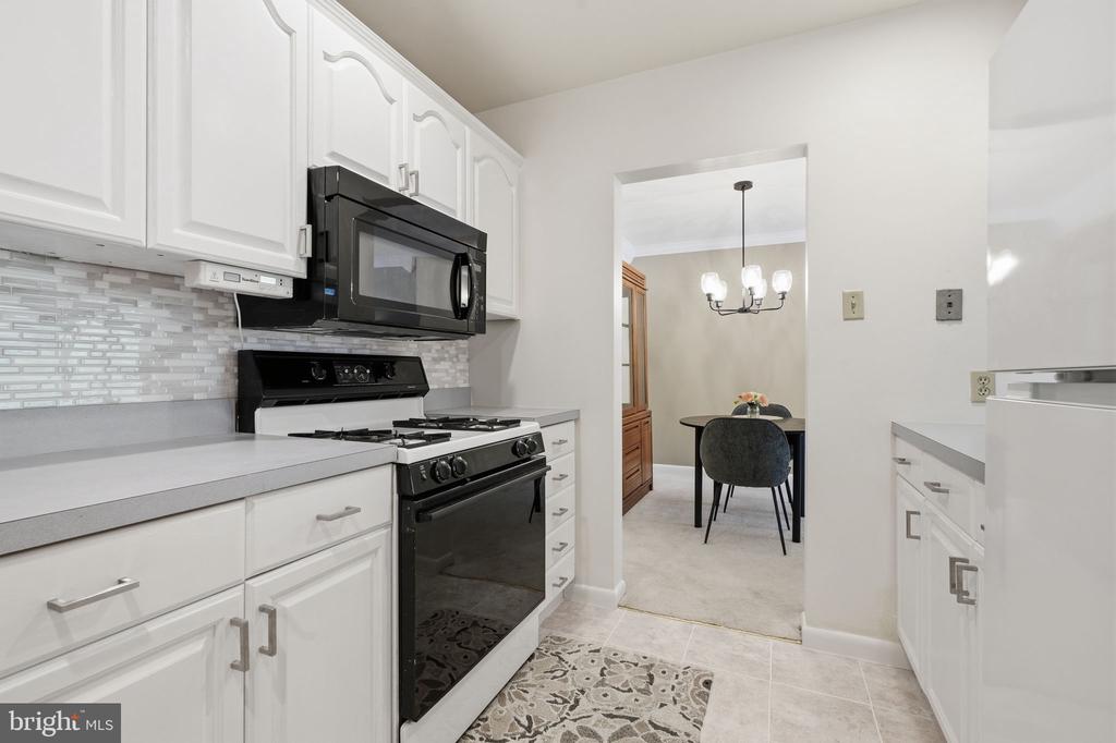 107 OLD FORGE CROSSING 107