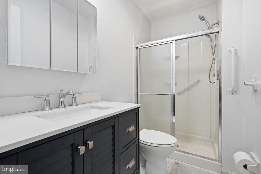 107 OLD FORGE CROSSING 107