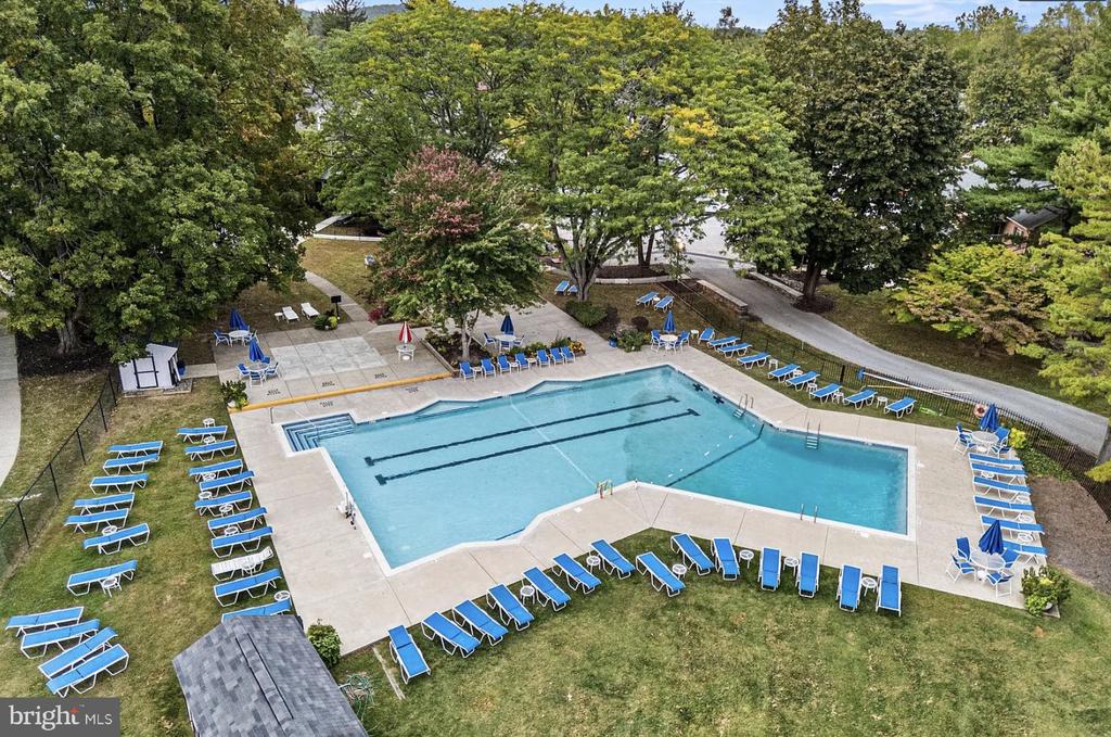 107 OLD FORGE CROSSING 107