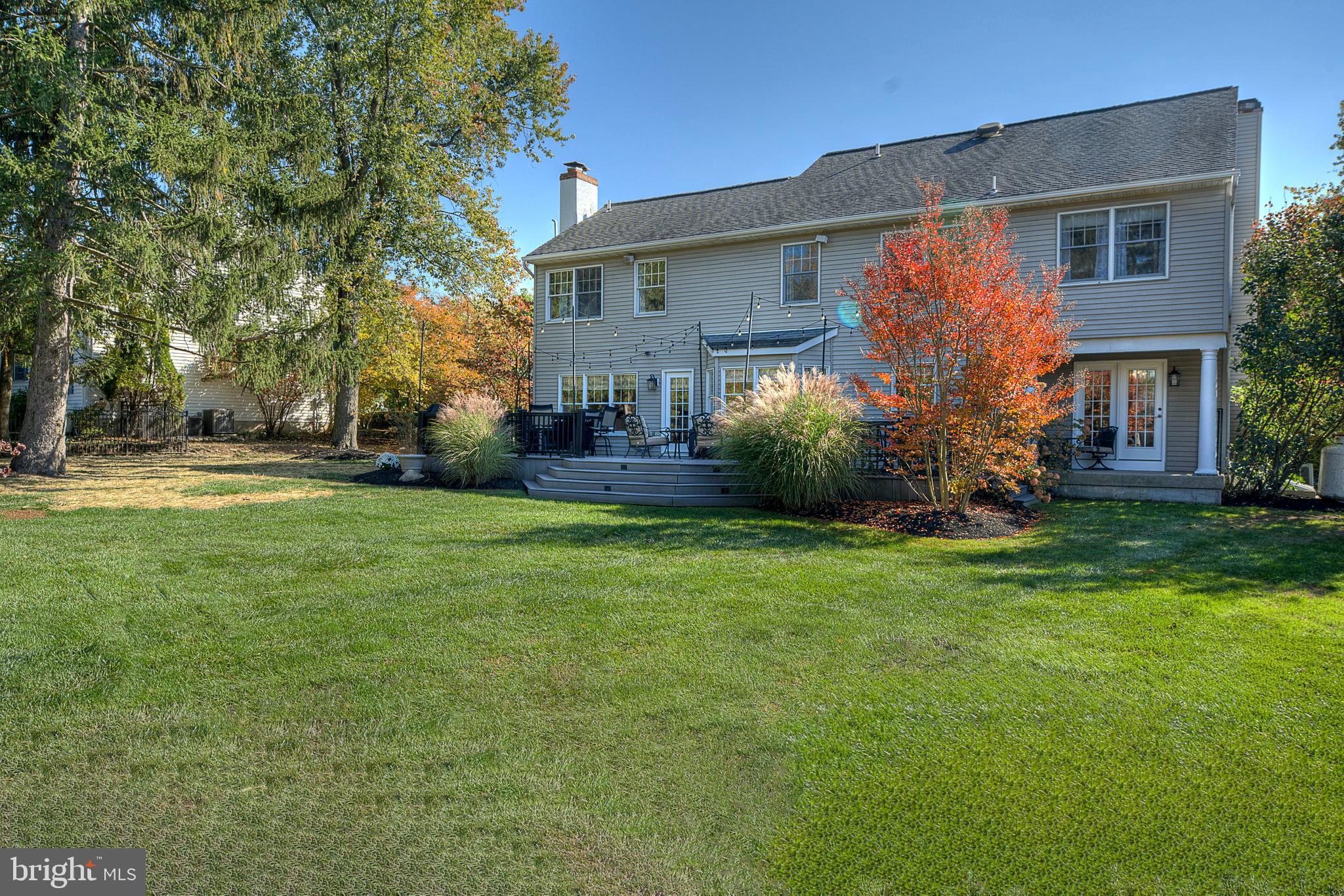 111 Mallard DRIVE W