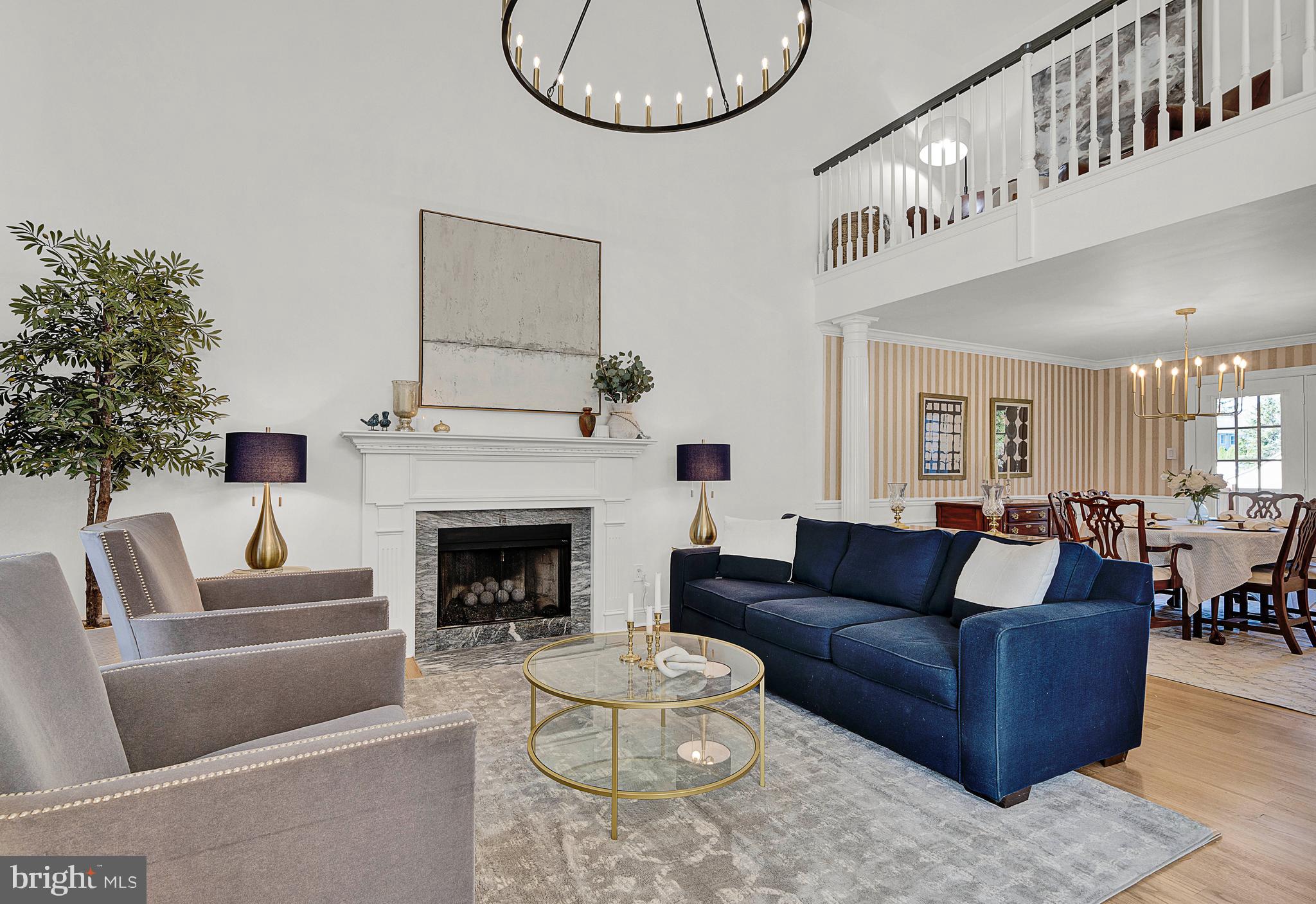 111 Mallard DRIVE W