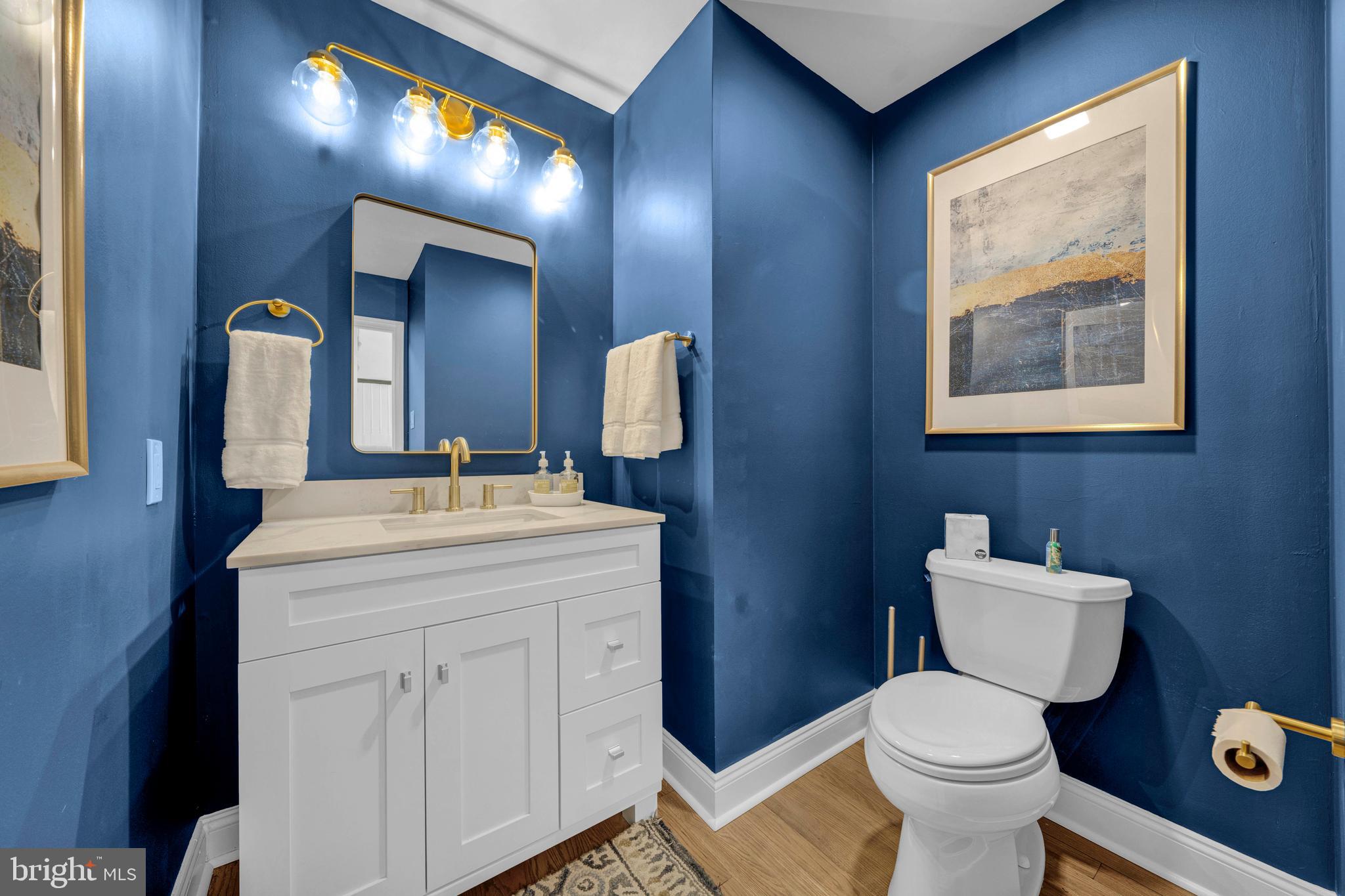 111 Mallard DRIVE W