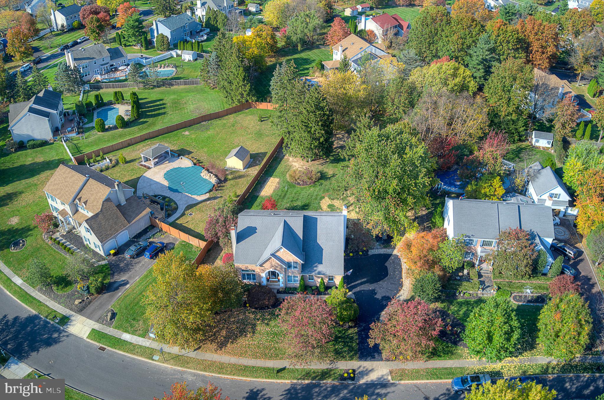 111 Mallard DRIVE W