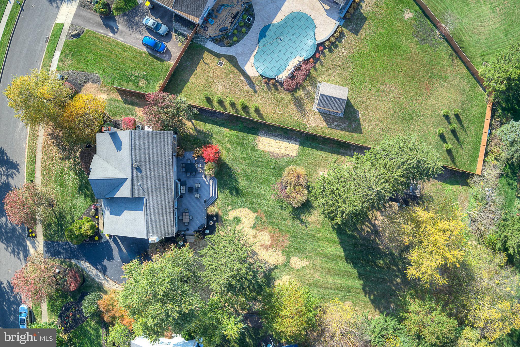 111 Mallard DRIVE W