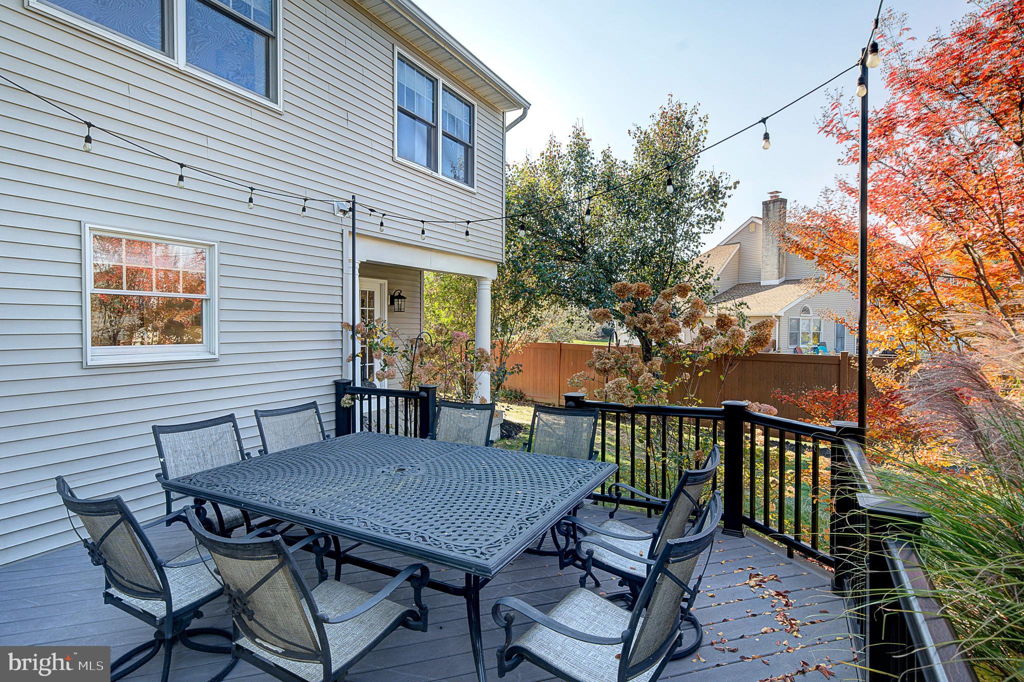 111 Mallard DRIVE W