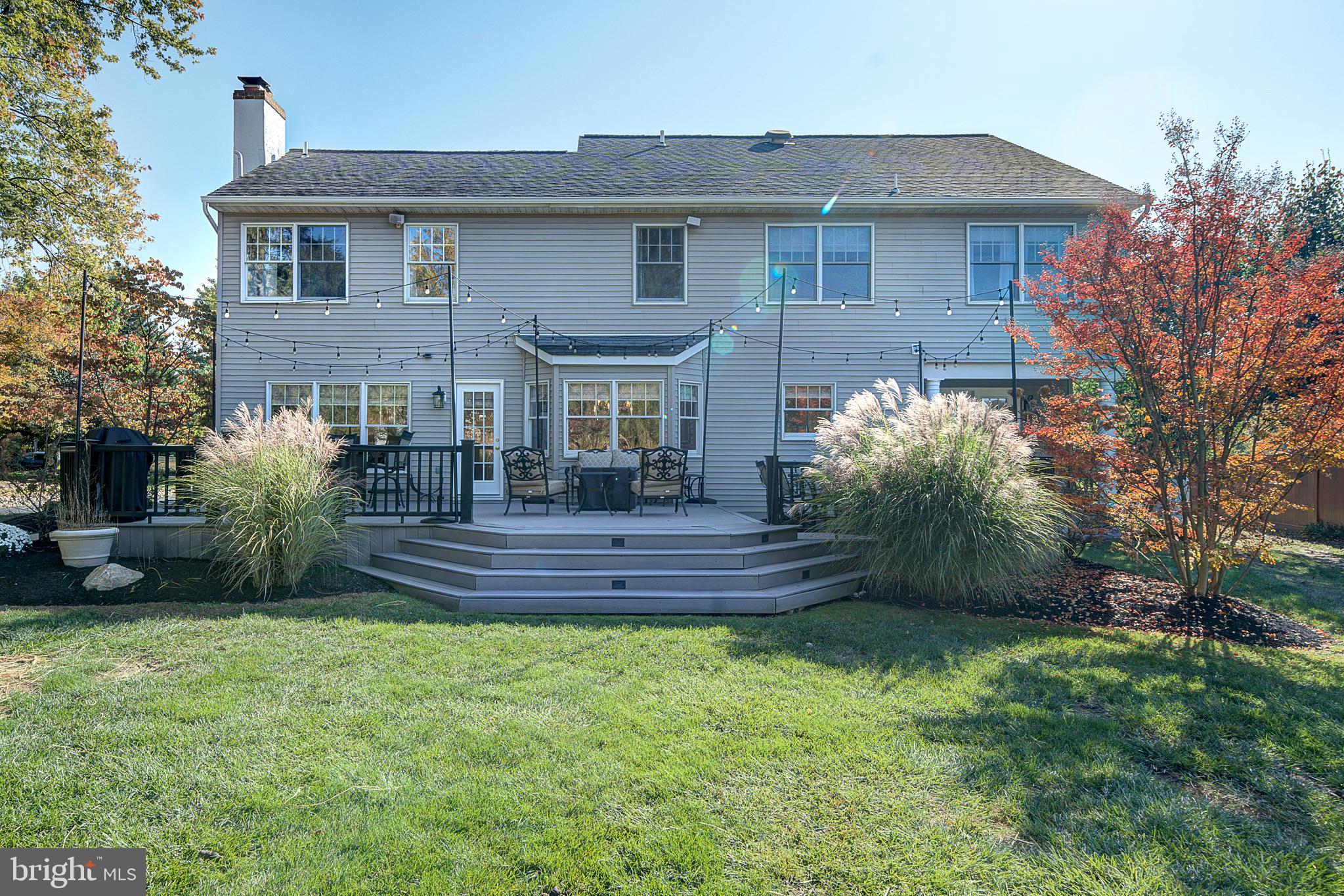 111 Mallard DRIVE W