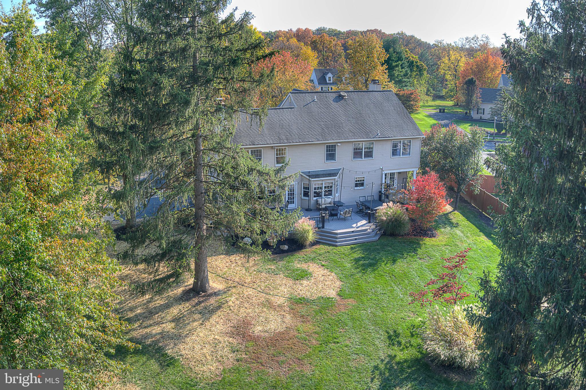 111 Mallard DRIVE W