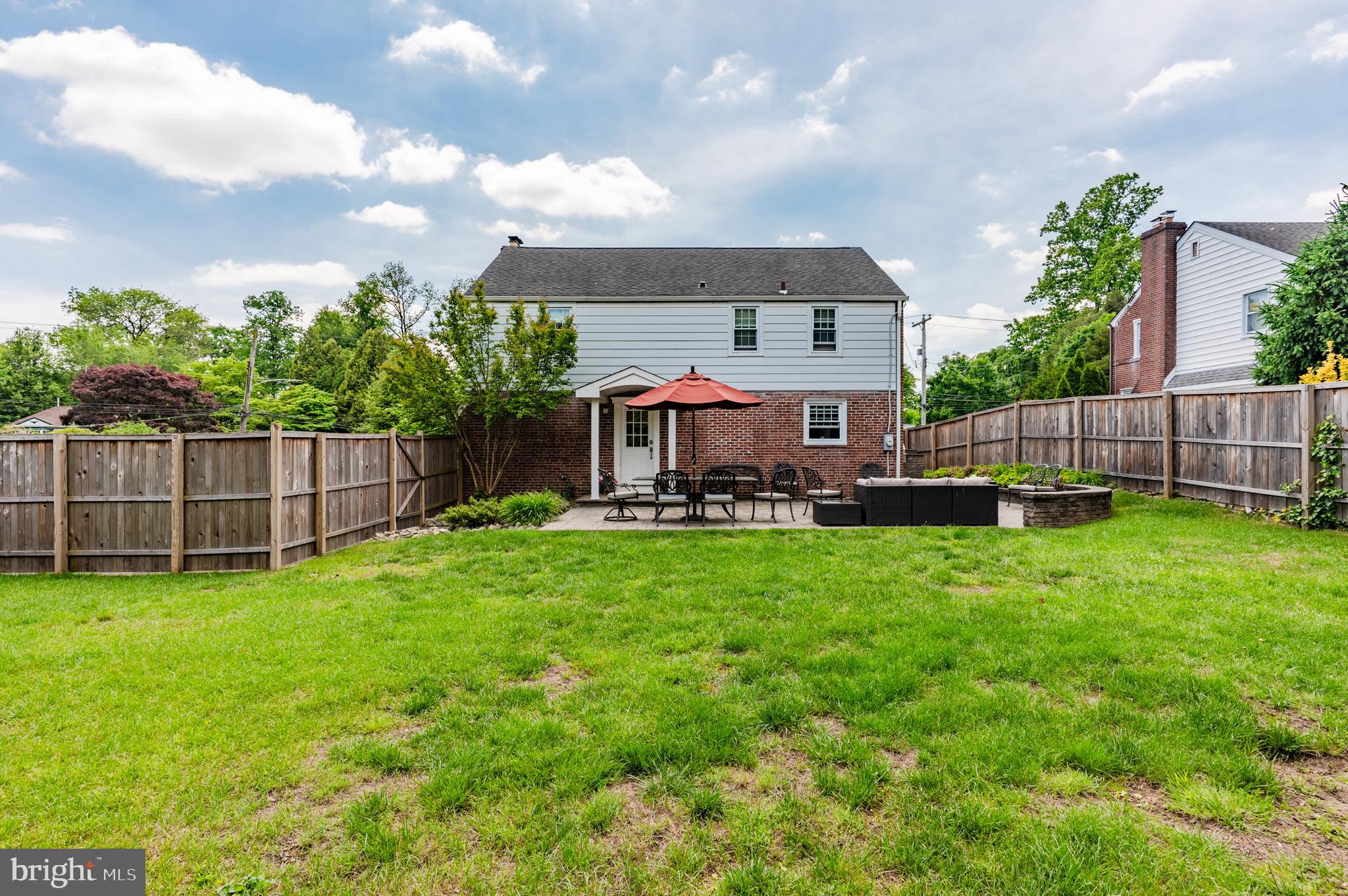 527 BETHAN ROAD