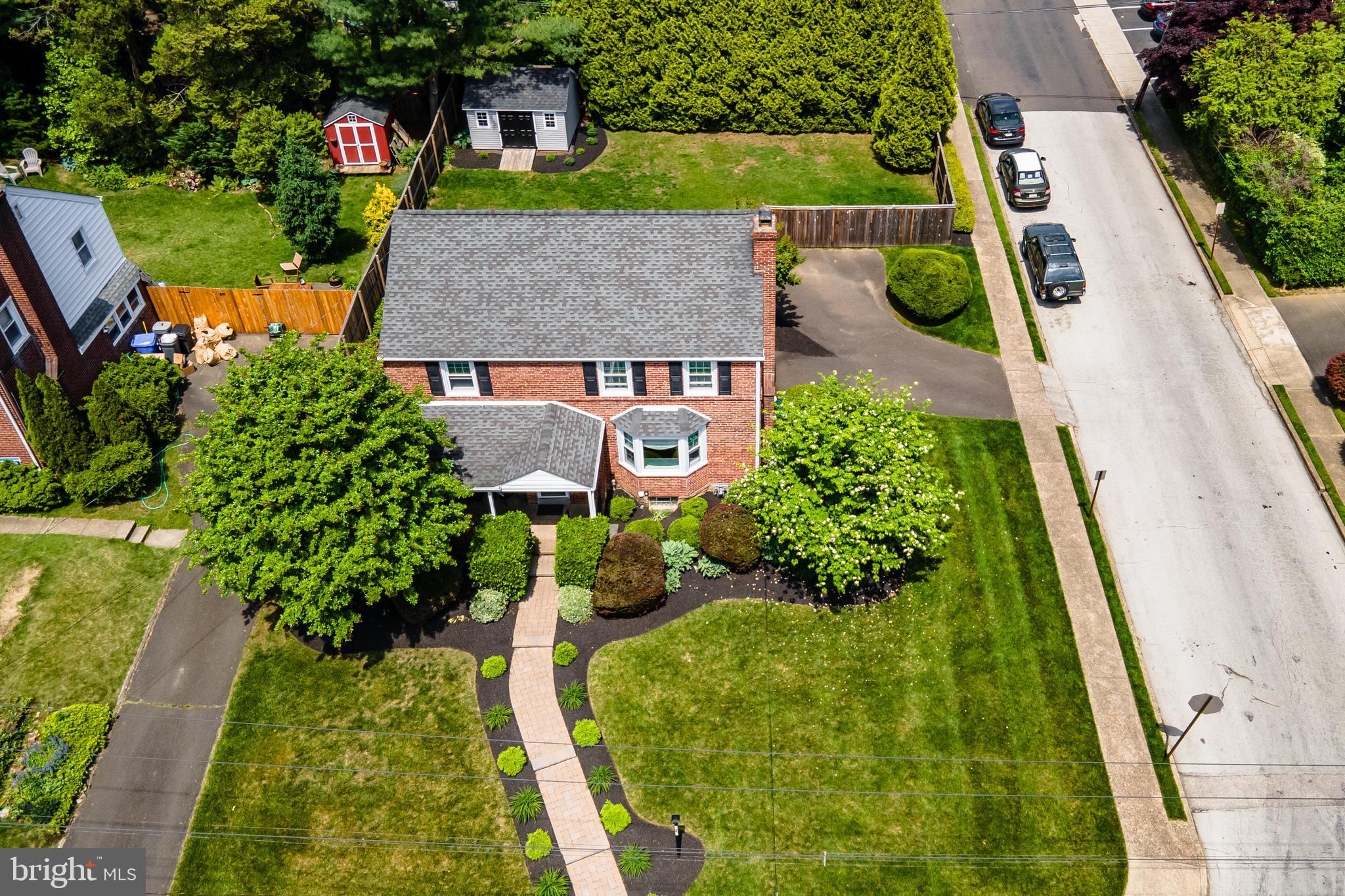 527 BETHAN ROAD