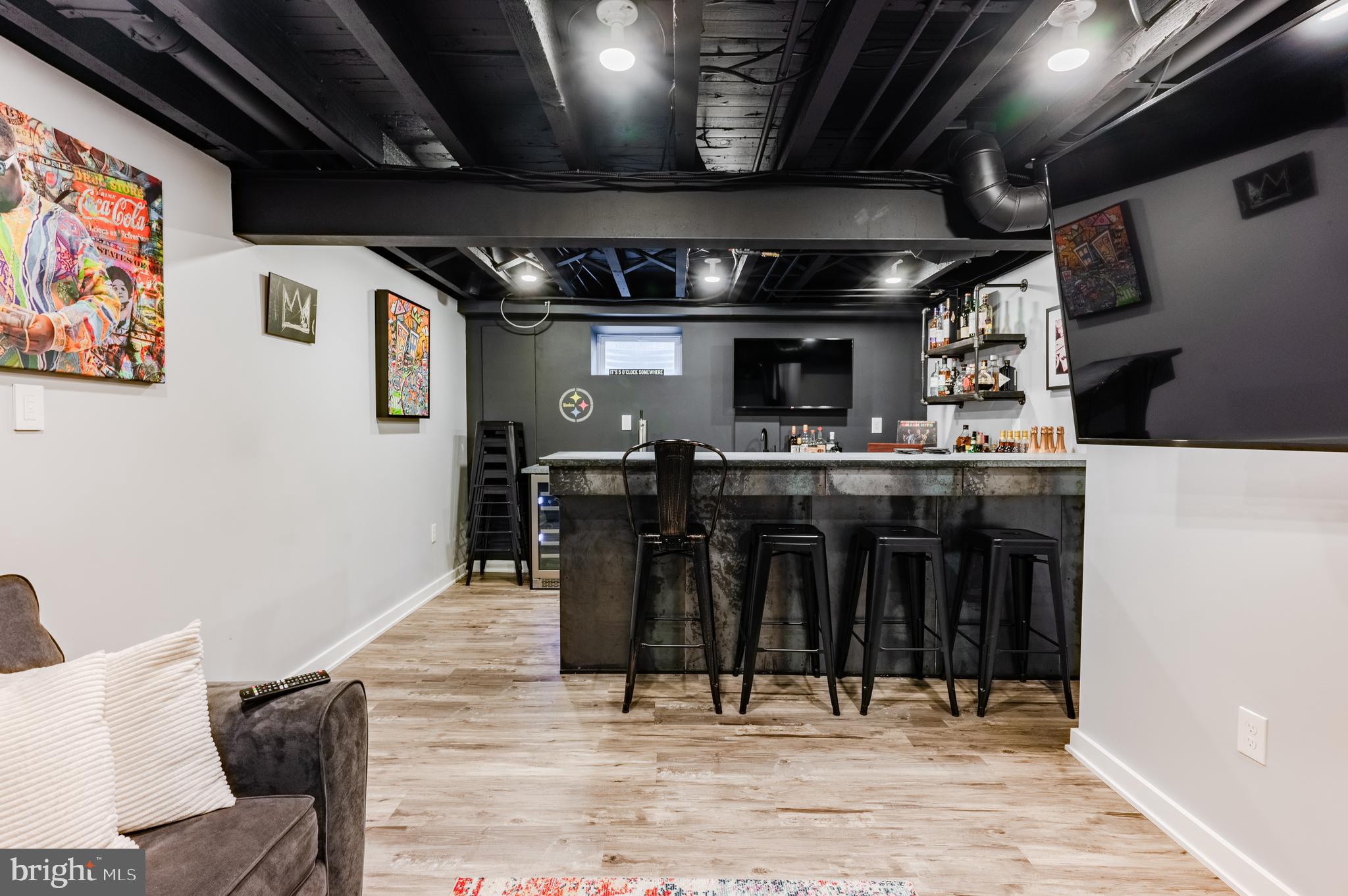 527 BETHAN ROAD