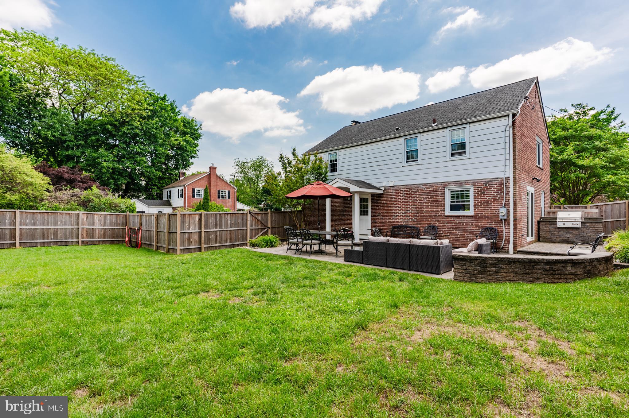527 BETHAN ROAD