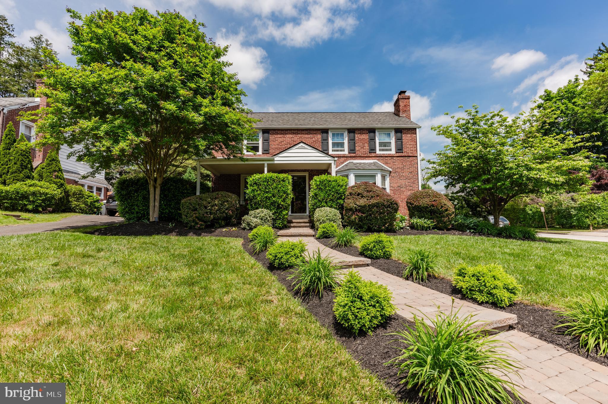 527 BETHAN ROAD