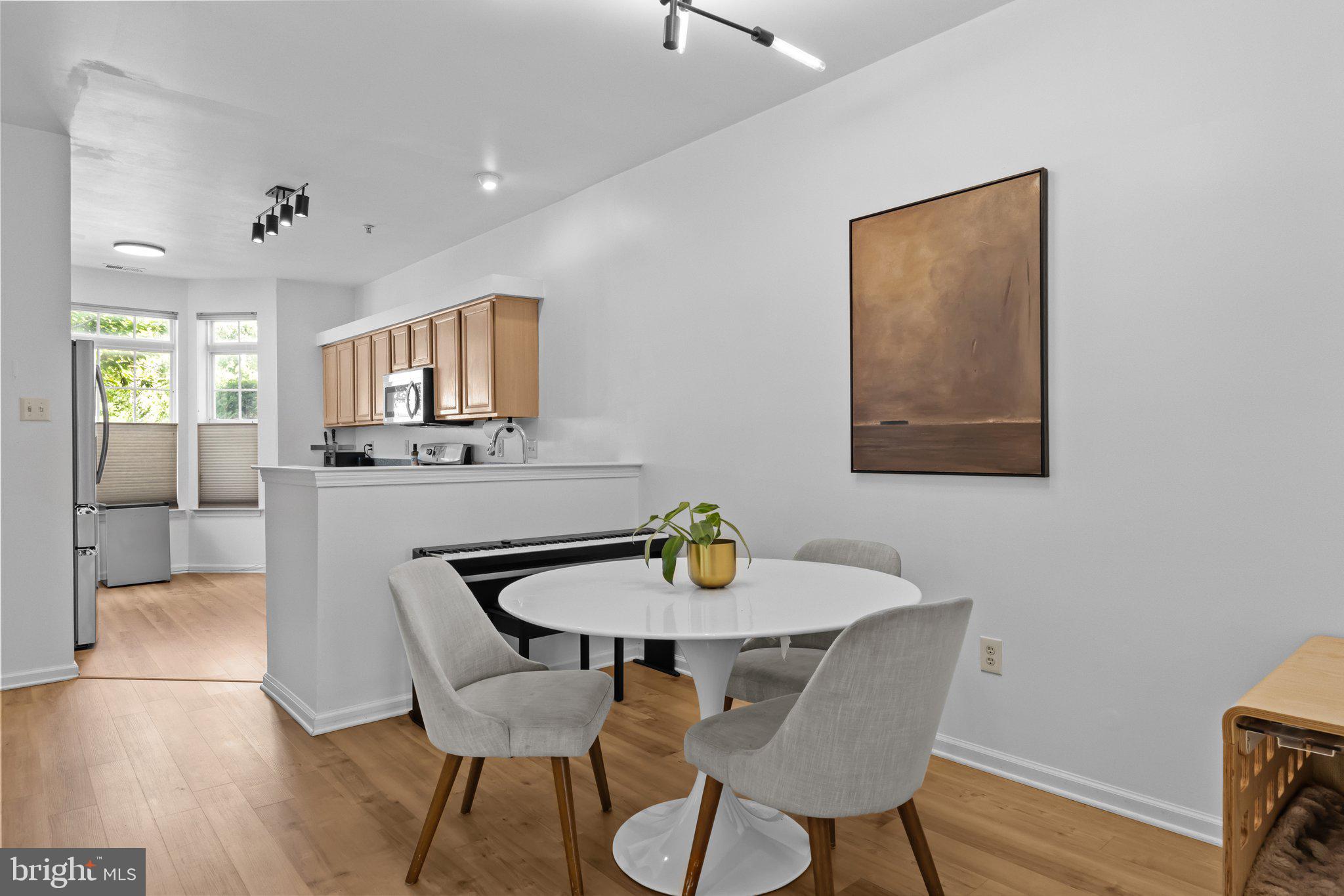 501 Dresher Woods Dr