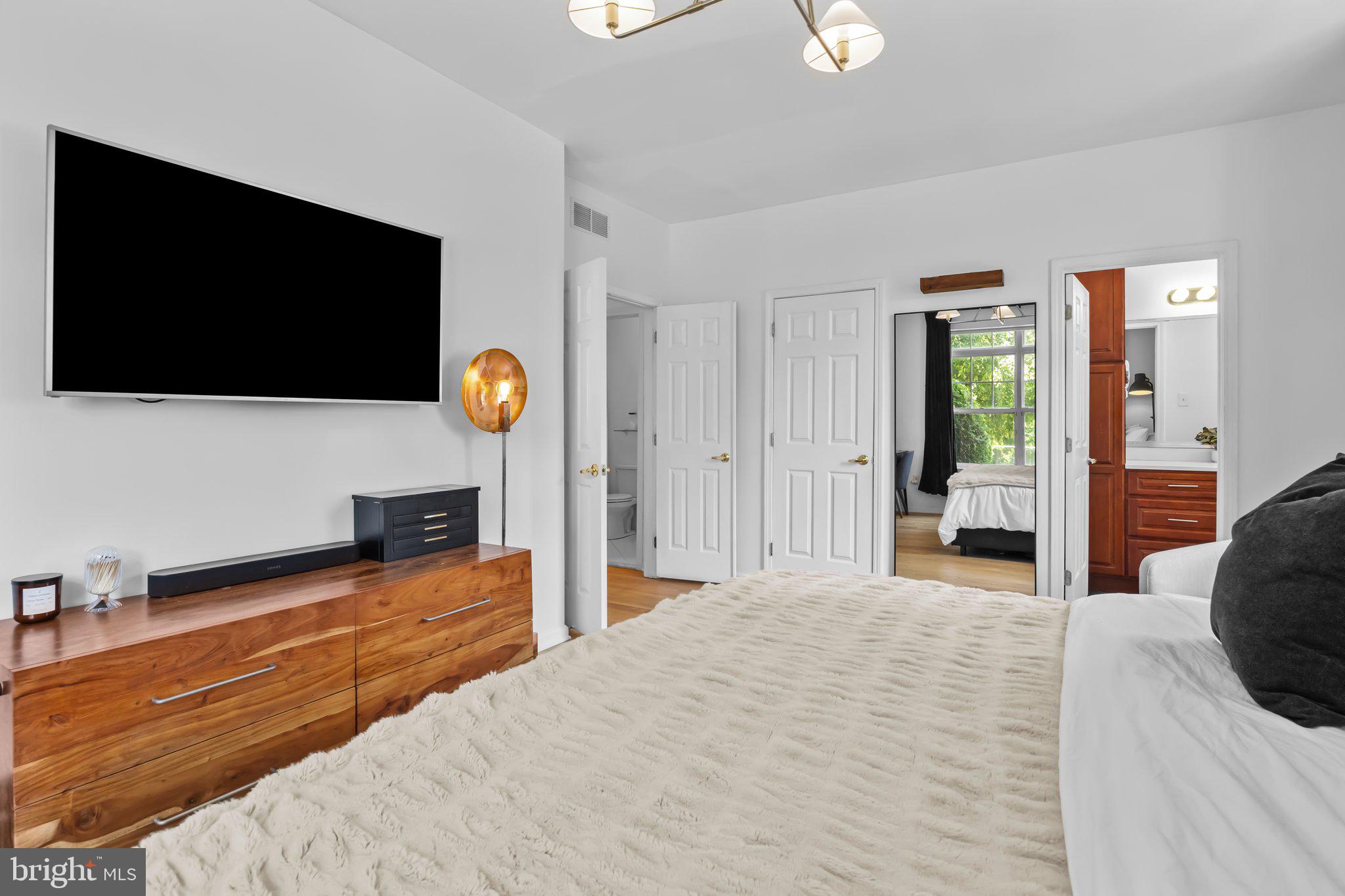 501 Dresher Woods Dr