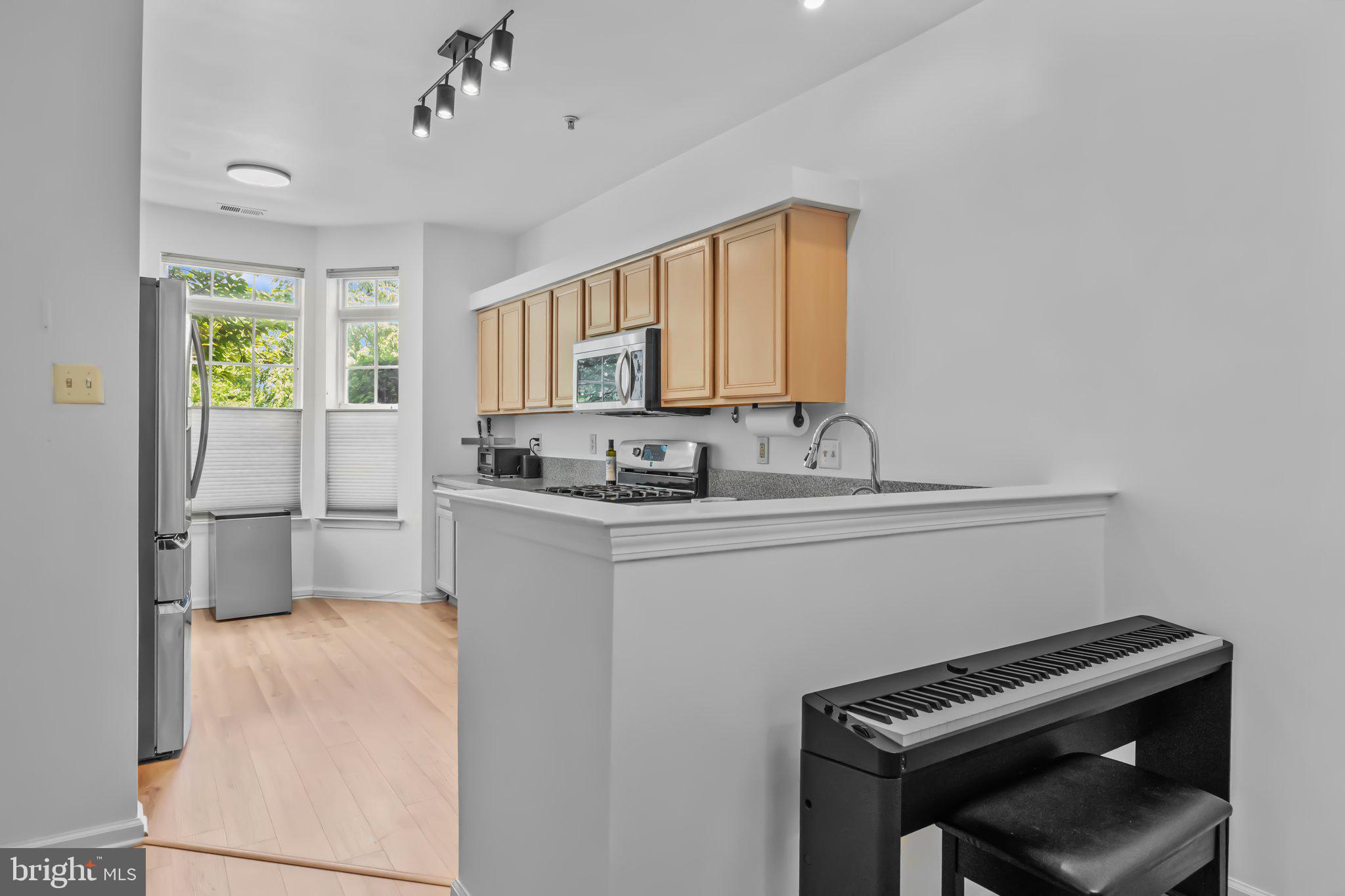 501 Dresher Woods Dr