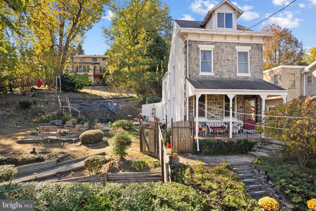 44 Jefferson St
