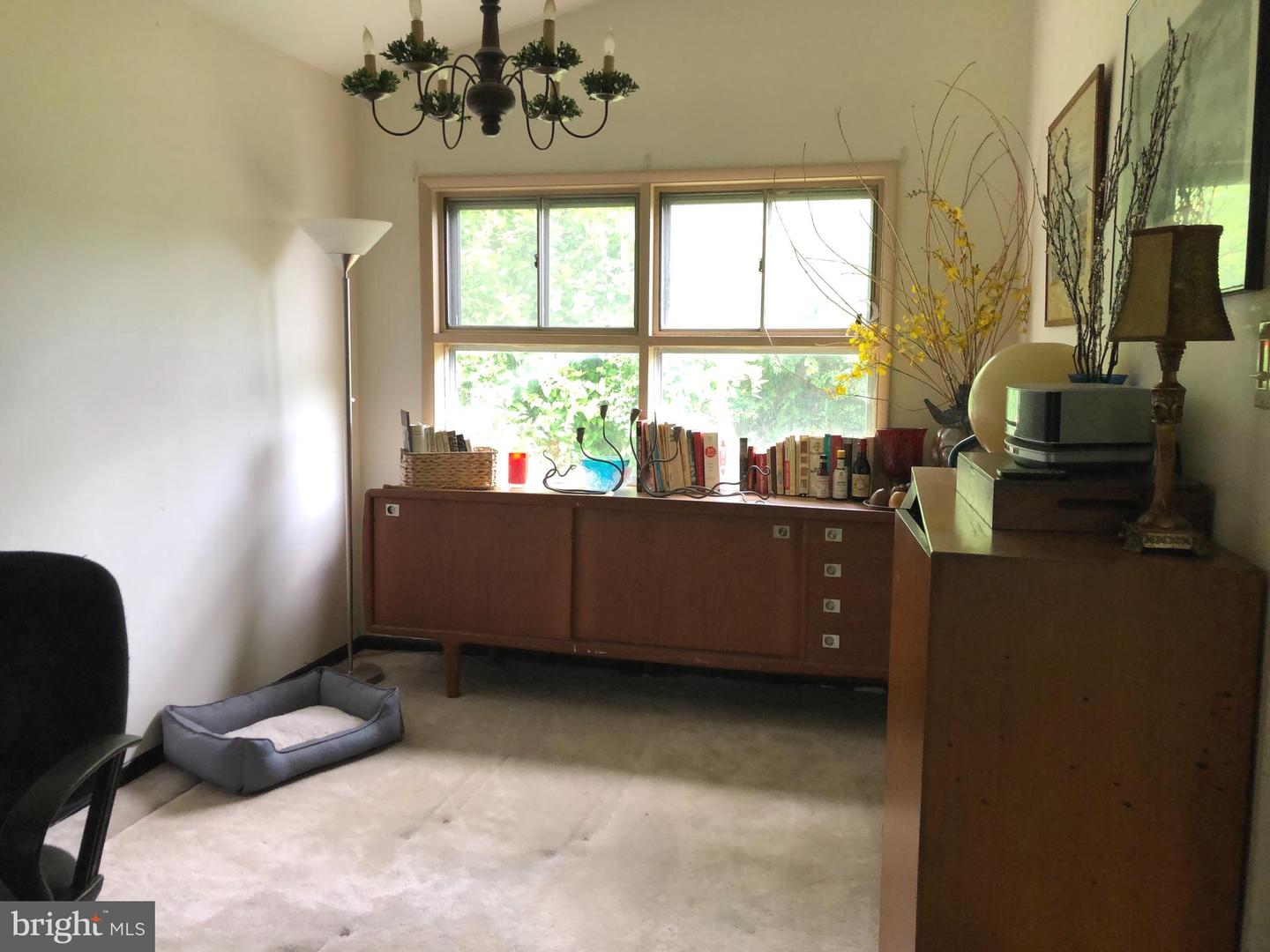 26 Camelot Dr