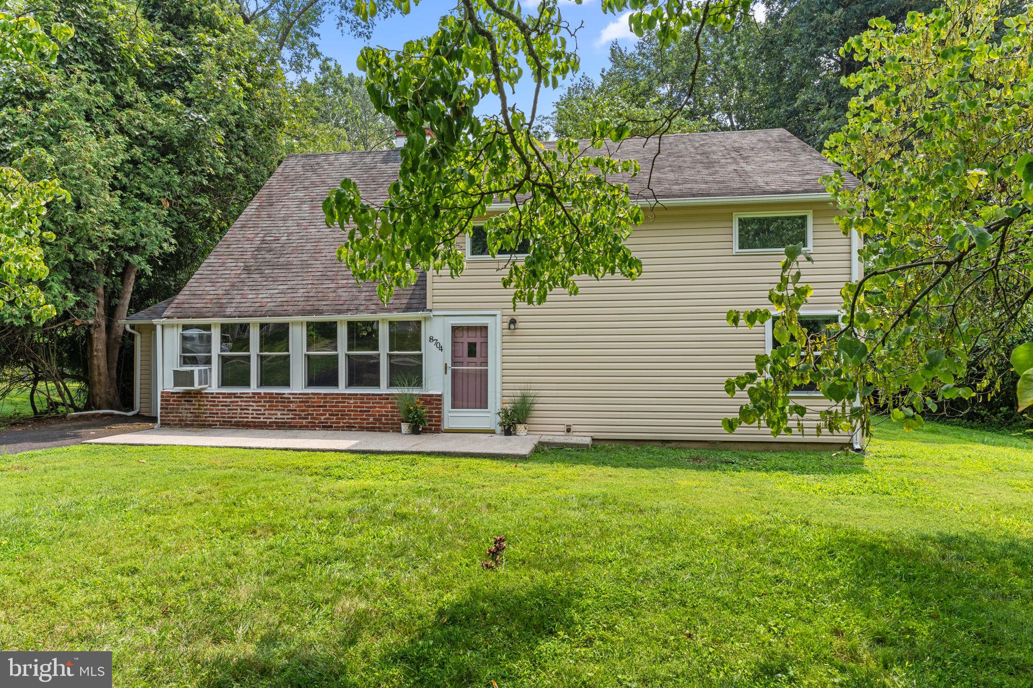 8704 Patton Rd