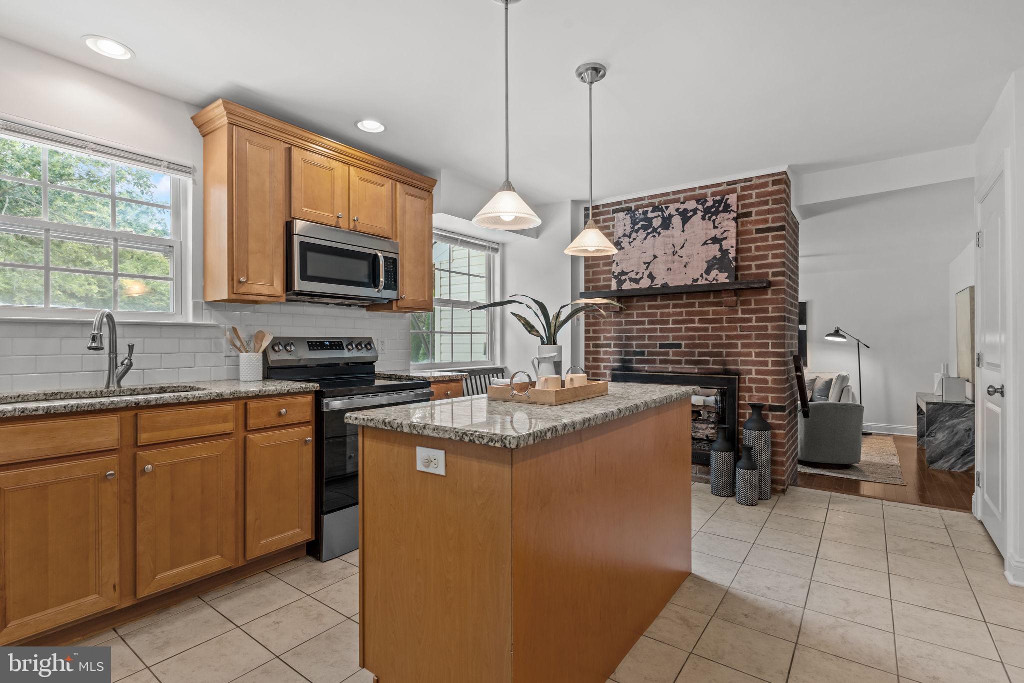 1375 MARK DRIVE