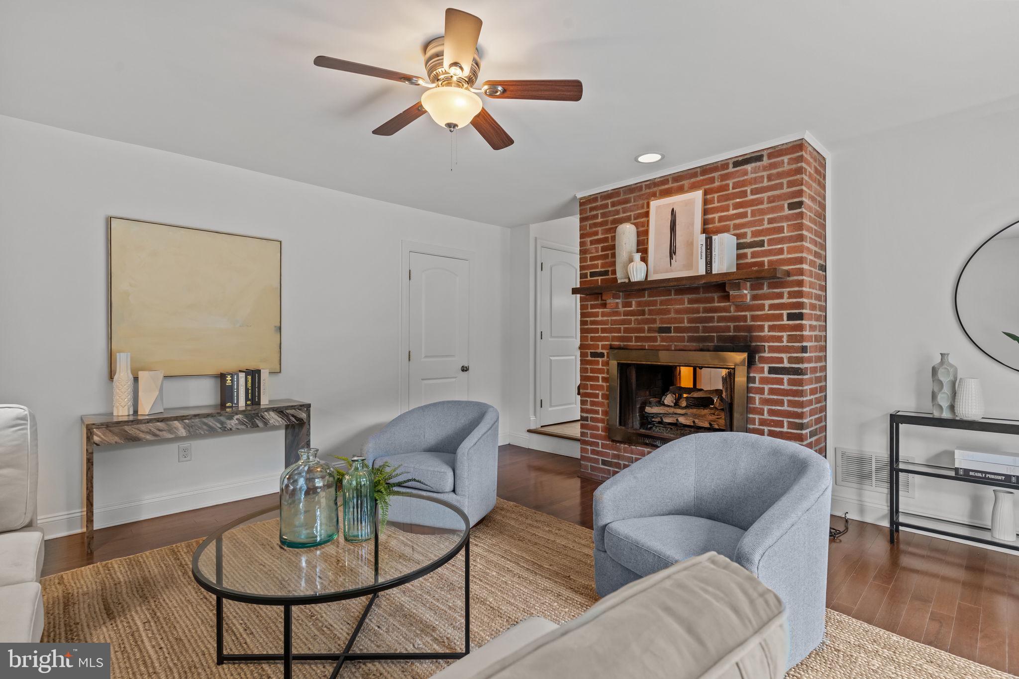 1375 MARK DRIVE