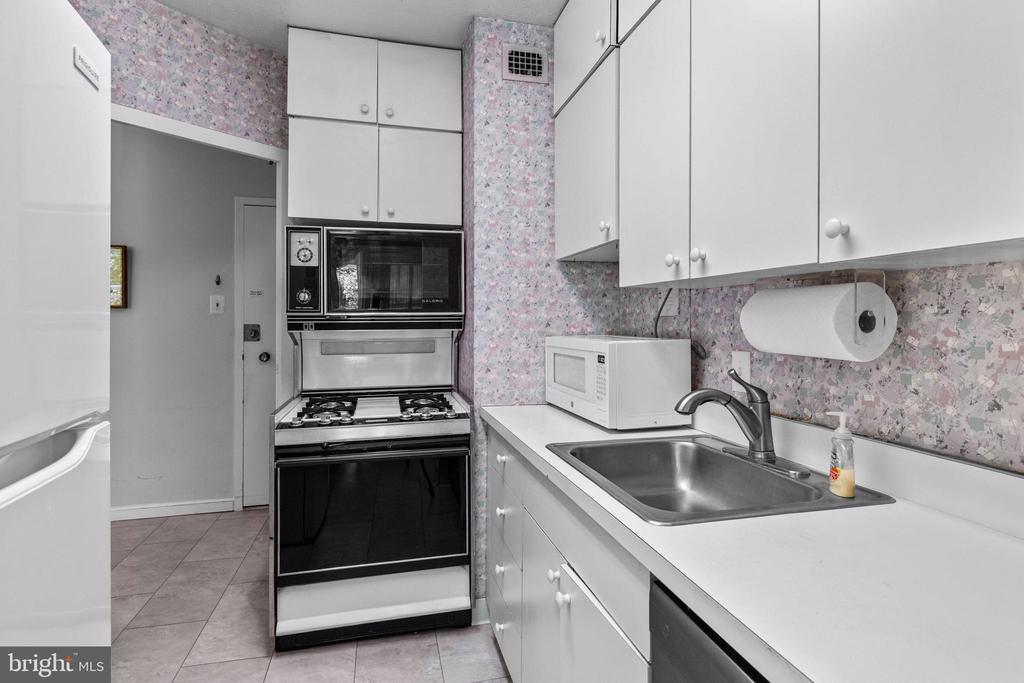 7900 OLD YORK ROAD 309-A