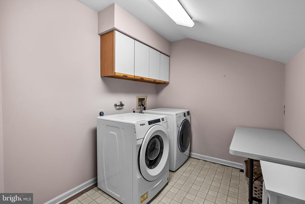 352 RIVER BIRCH CIRCLE 35-2