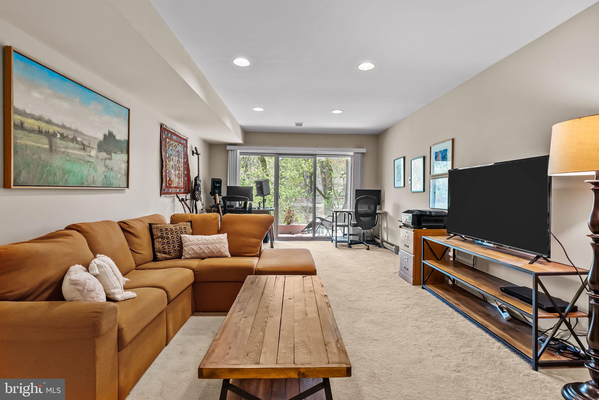 352 RIVER BIRCH CIRCLE 35-2