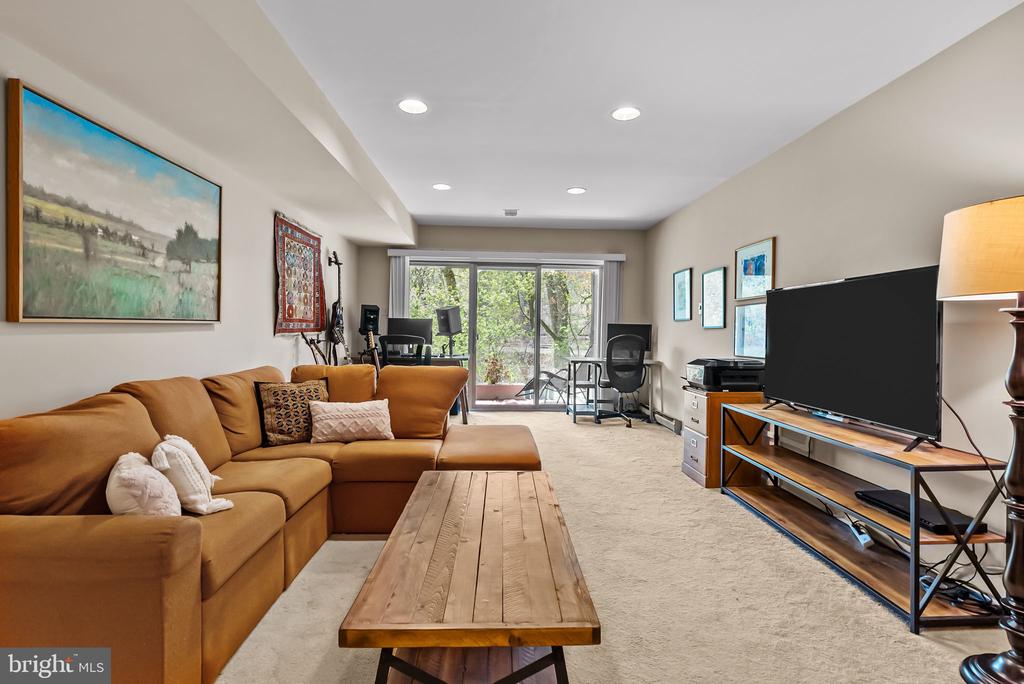 352 RIVER BIRCH CIRCLE 35-2