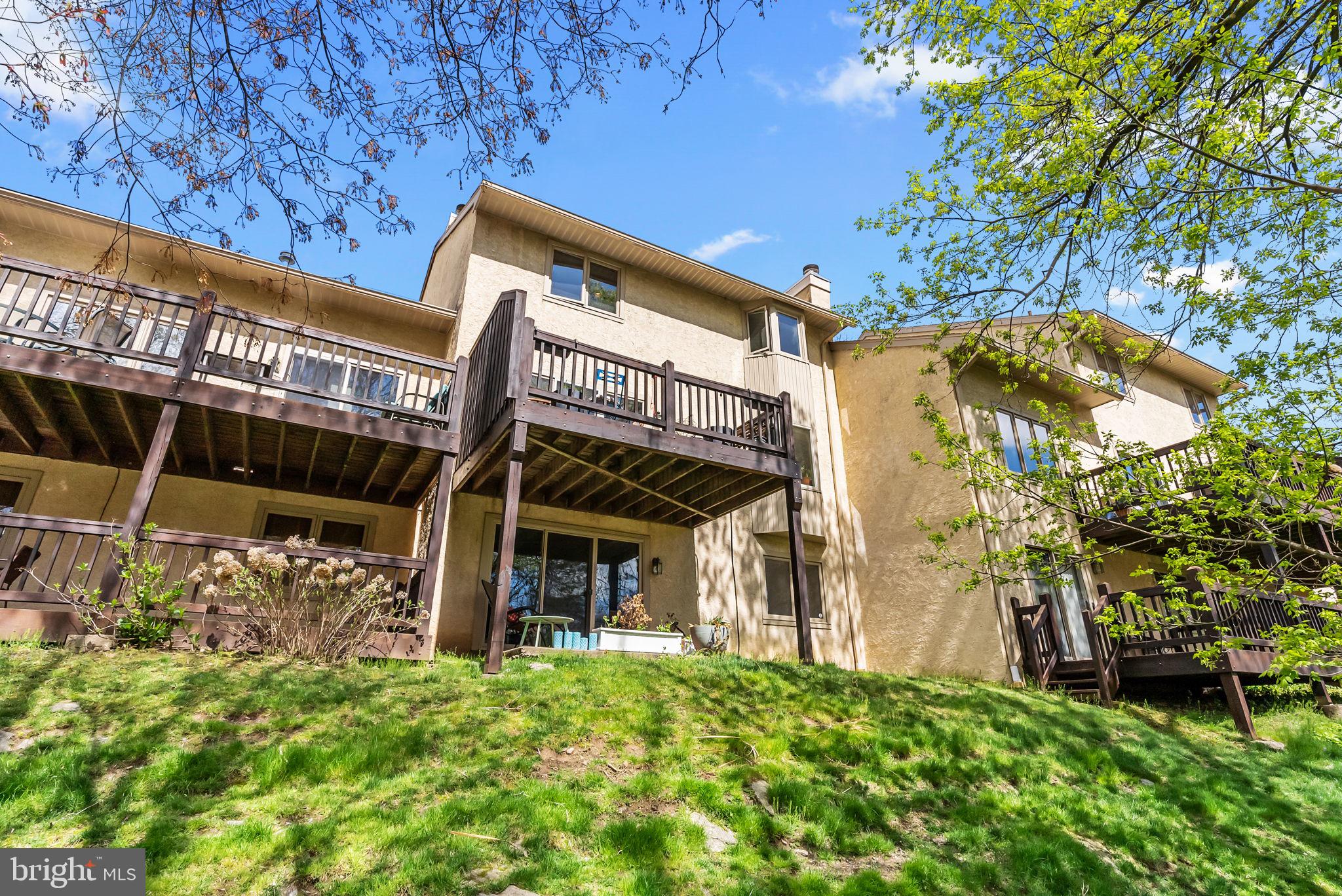352 RIVER BIRCH CIRCLE 35-2