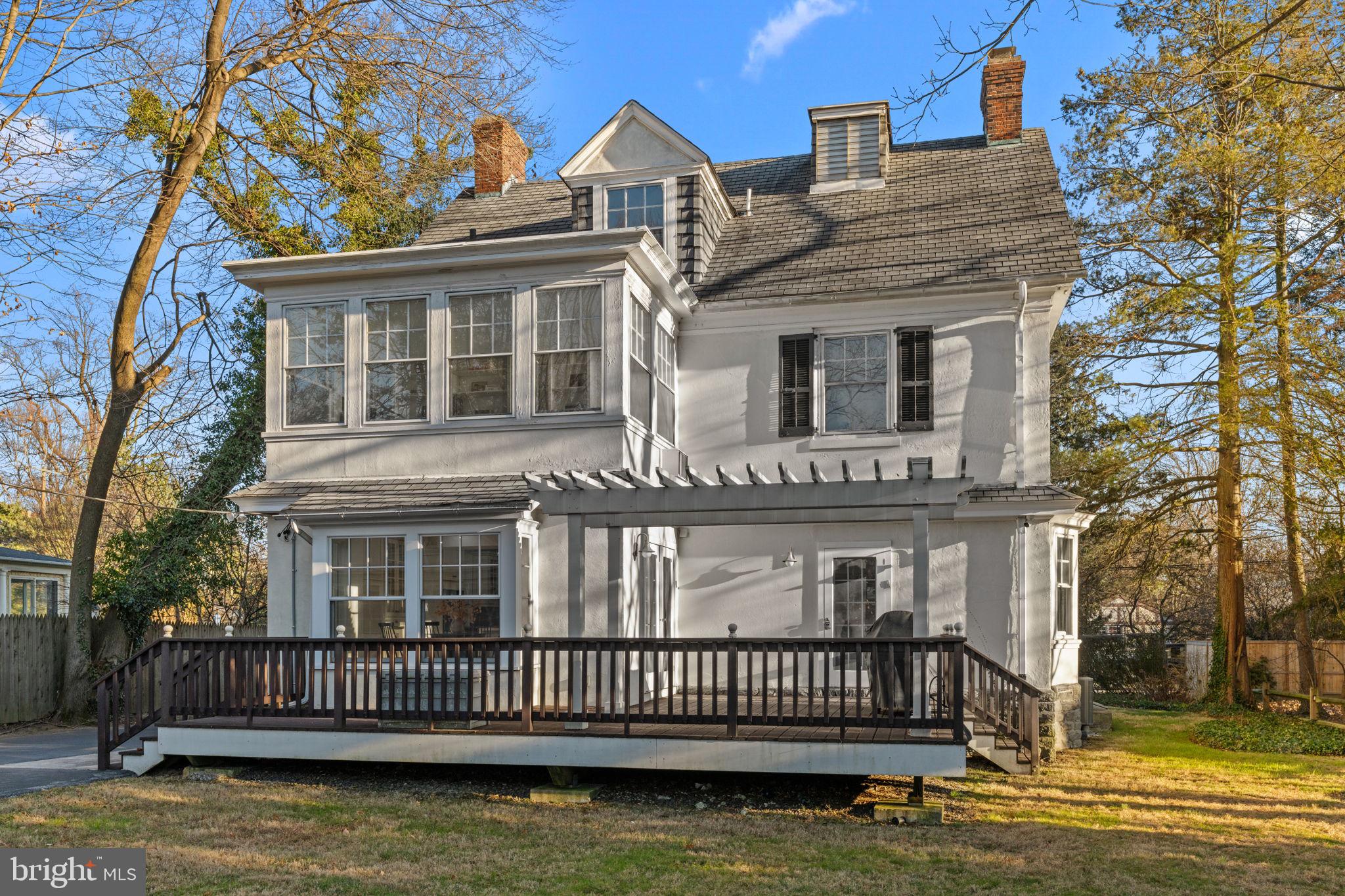 511 E WILLOW GROVE AVENUE