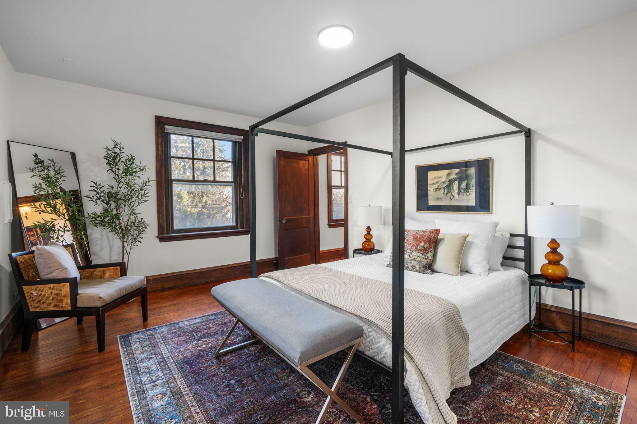 511 E WILLOW GROVE AVENUE