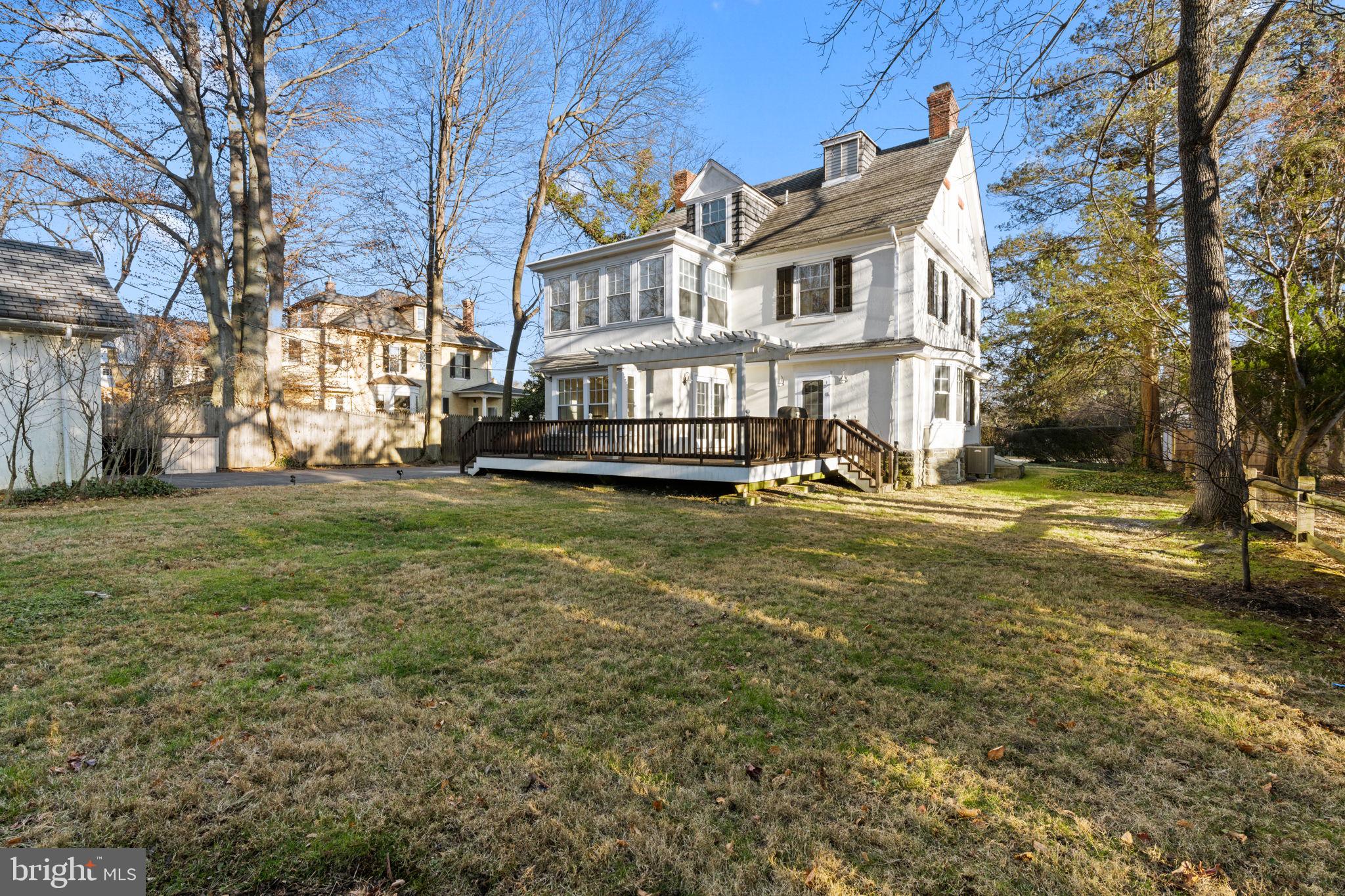 511 E WILLOW GROVE AVENUE