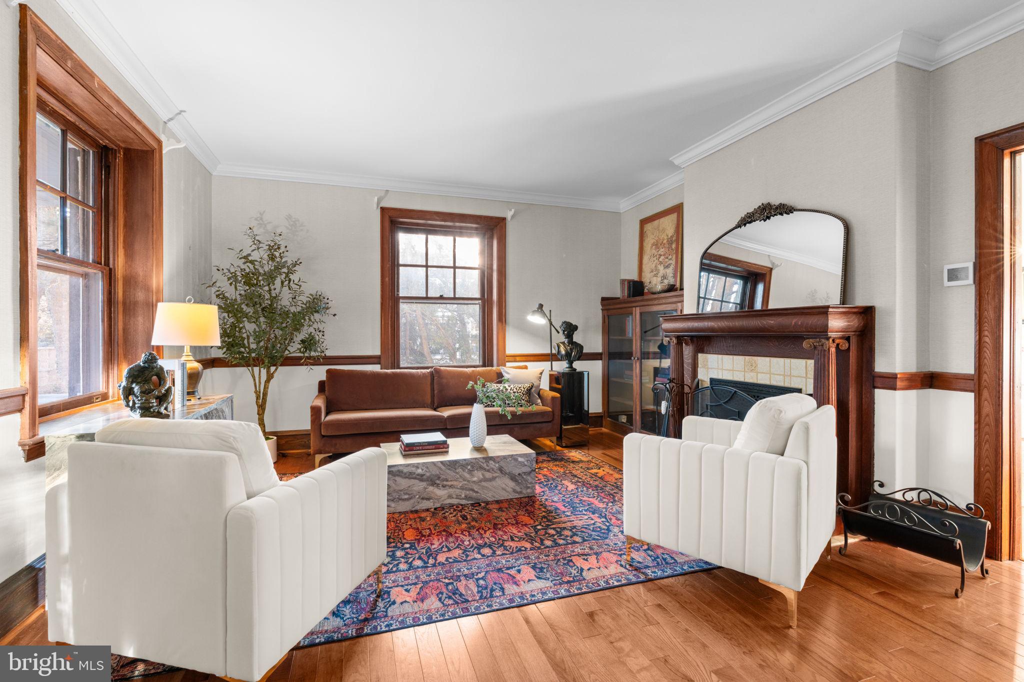 511 E WILLOW GROVE AVENUE