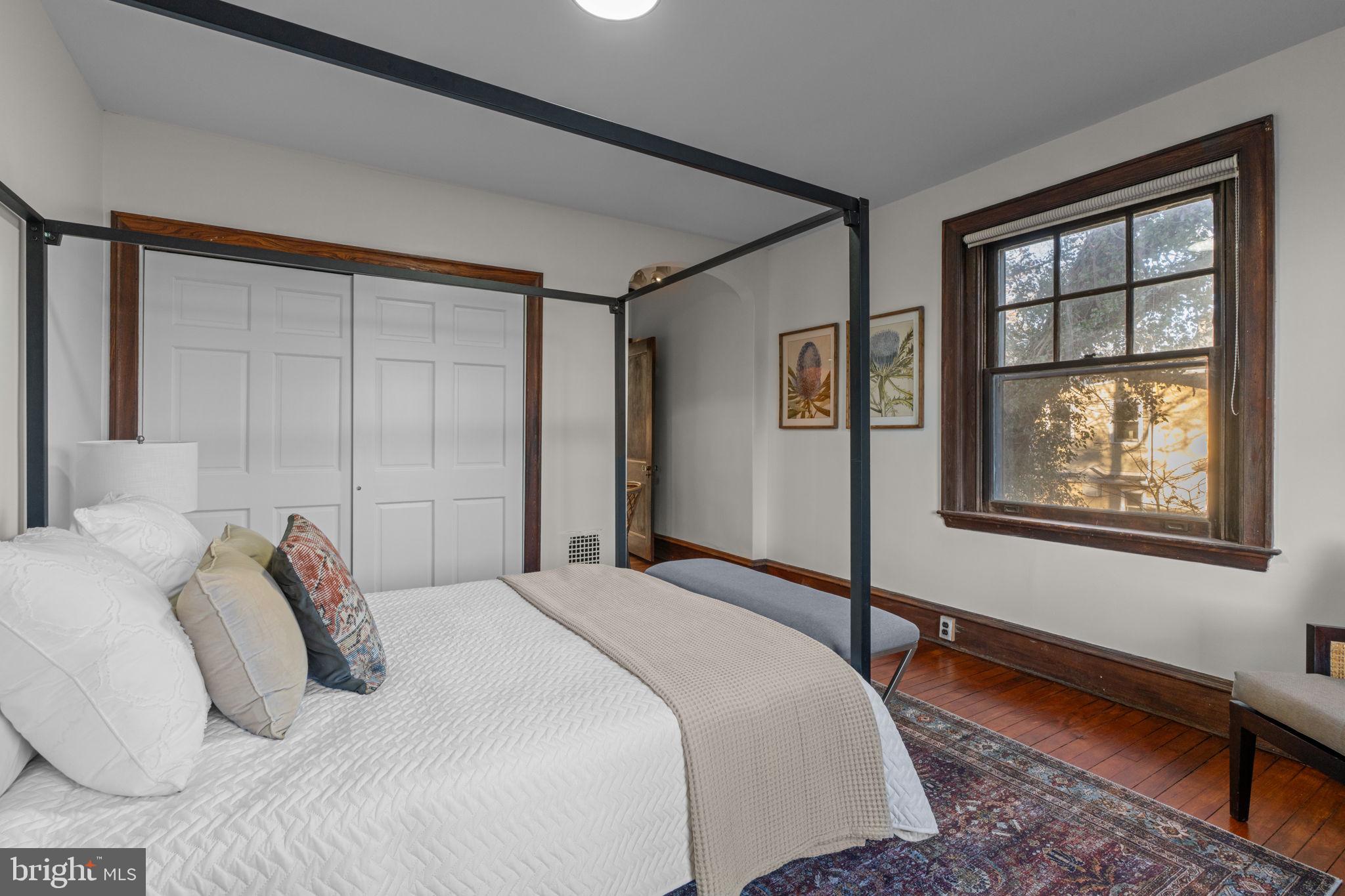 511 E WILLOW GROVE AVENUE