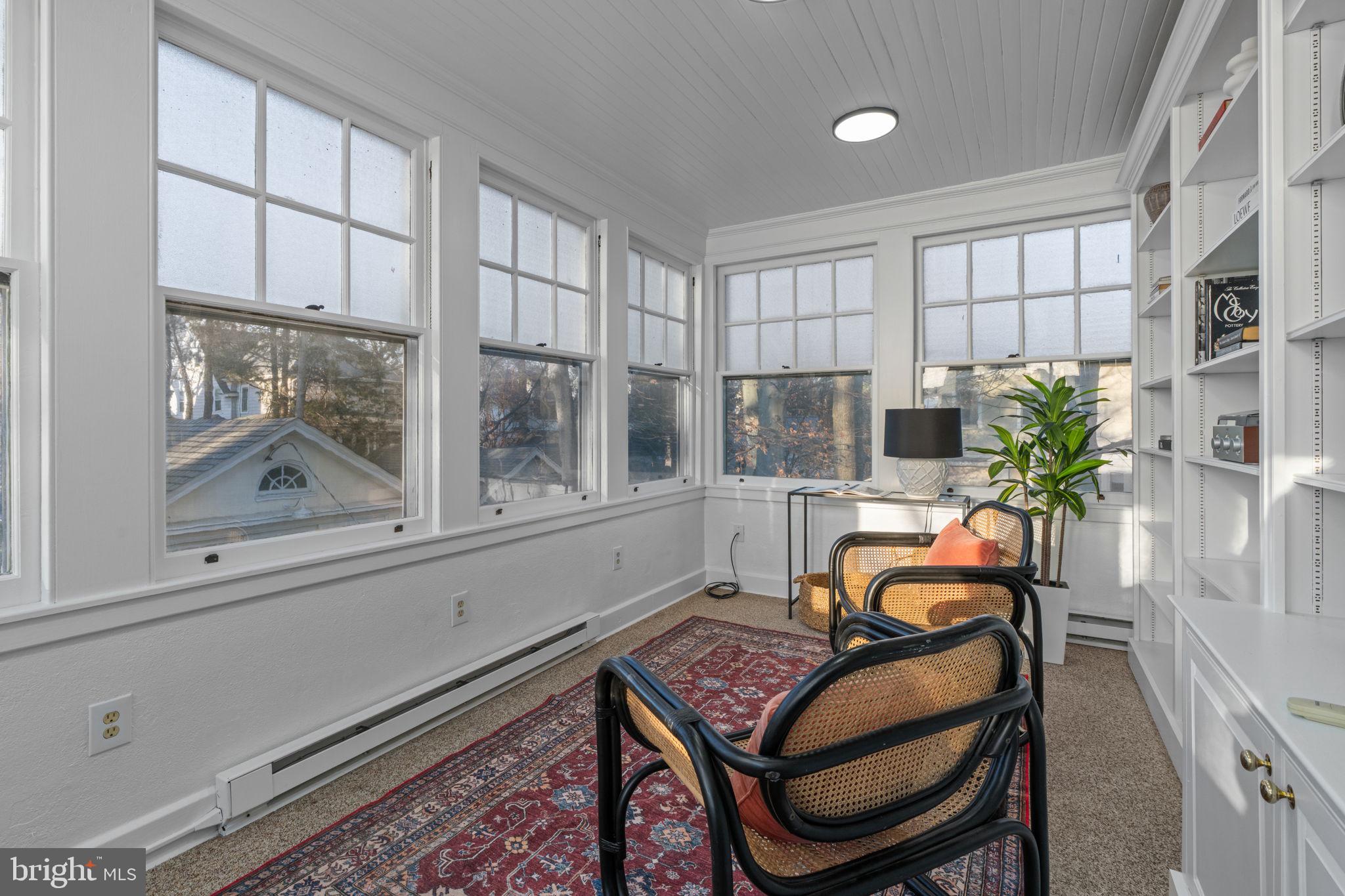 511 E WILLOW GROVE AVENUE