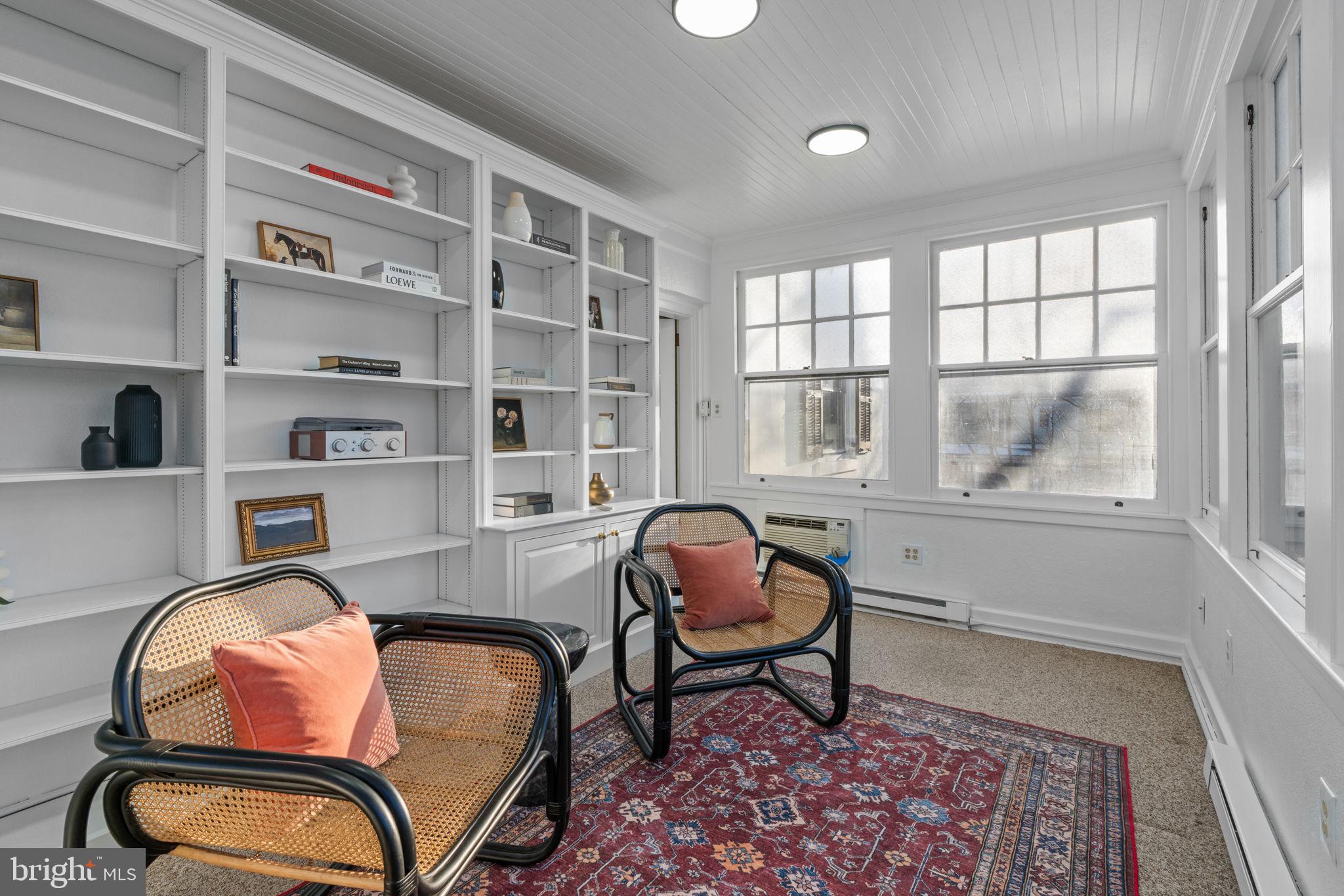 511 E WILLOW GROVE AVENUE