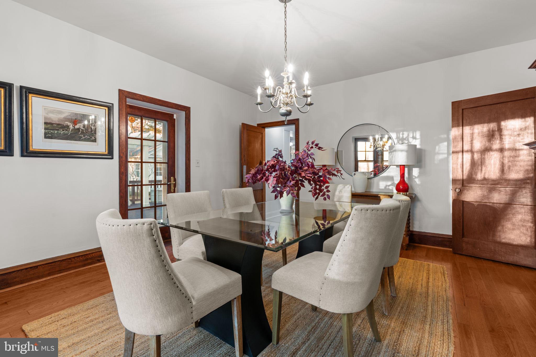 511 E WILLOW GROVE AVENUE