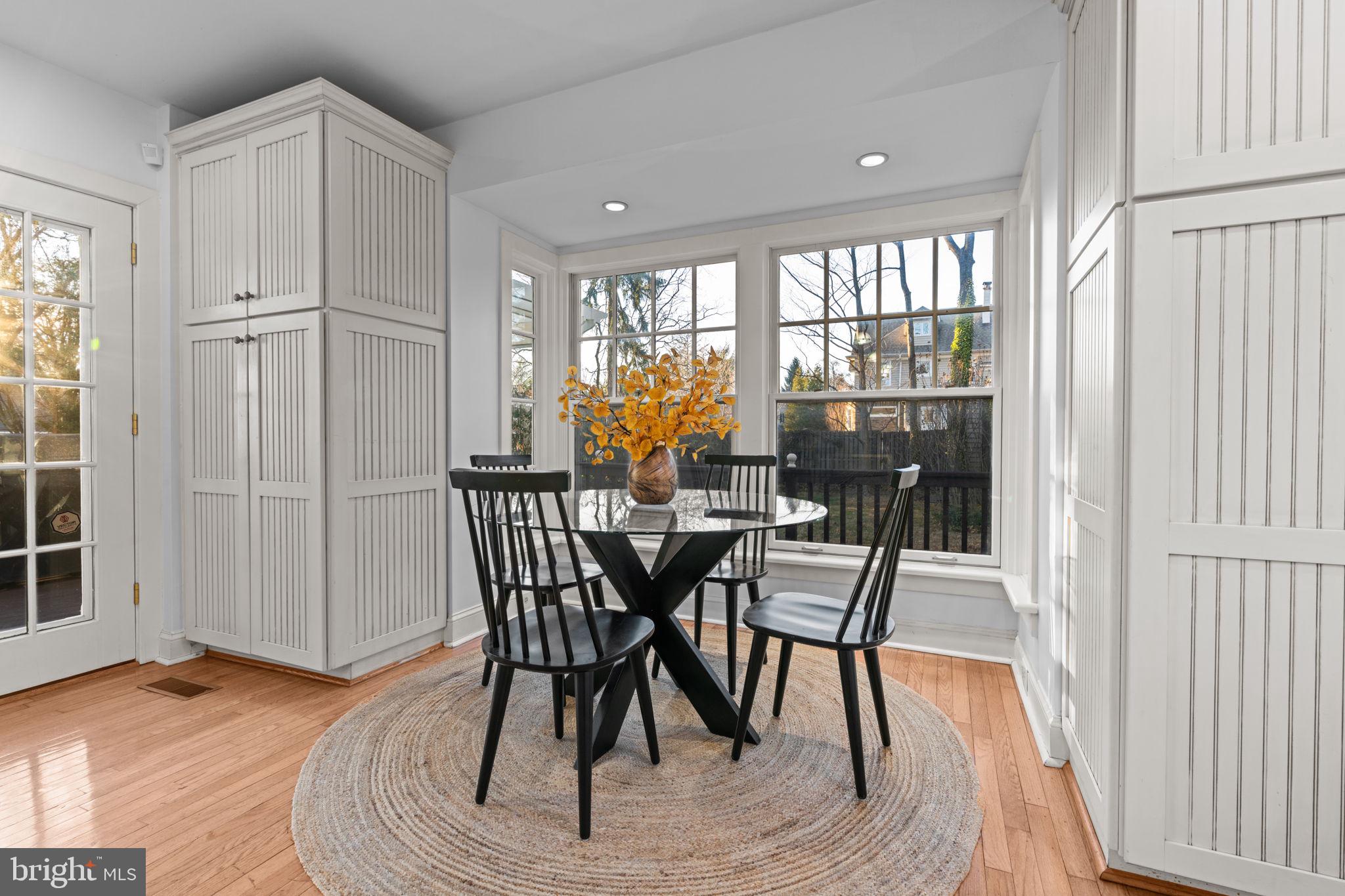 511 E WILLOW GROVE AVENUE