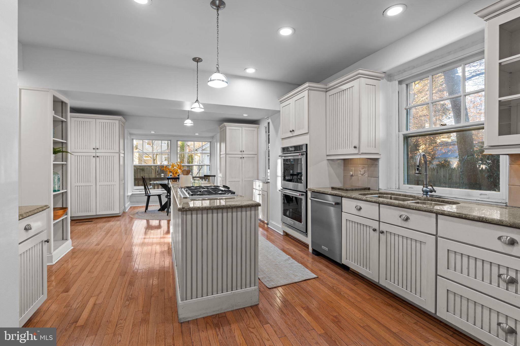 511 E WILLOW GROVE AVENUE